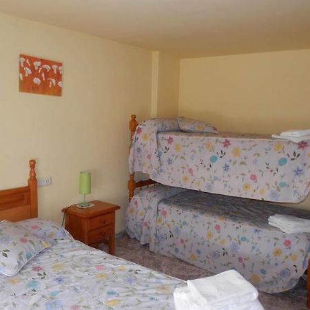 Hostal El Portalico Linares de Mora Exterior photo